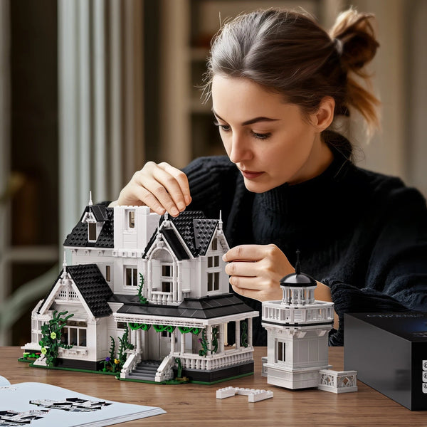 Halloween Toy Haunted House Brick Building