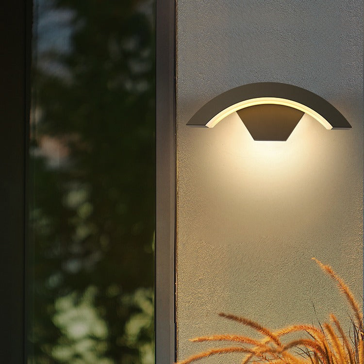Modern Outdoor Wall Light IP65 Waterproof