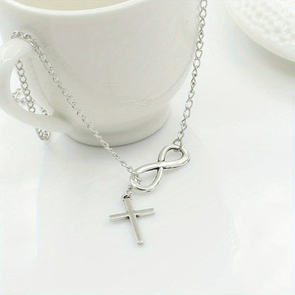 Necklace Cross Pendant Silver Vintage
