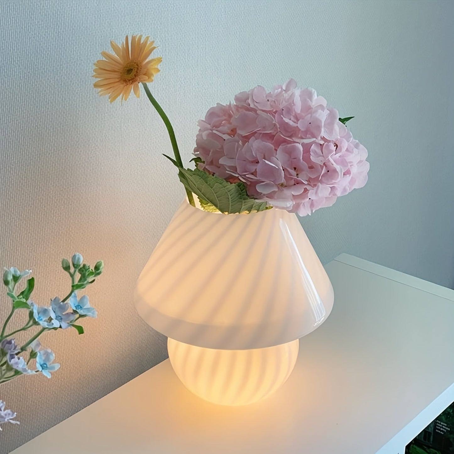 Murano Style Glass Mushroom Lamp USB