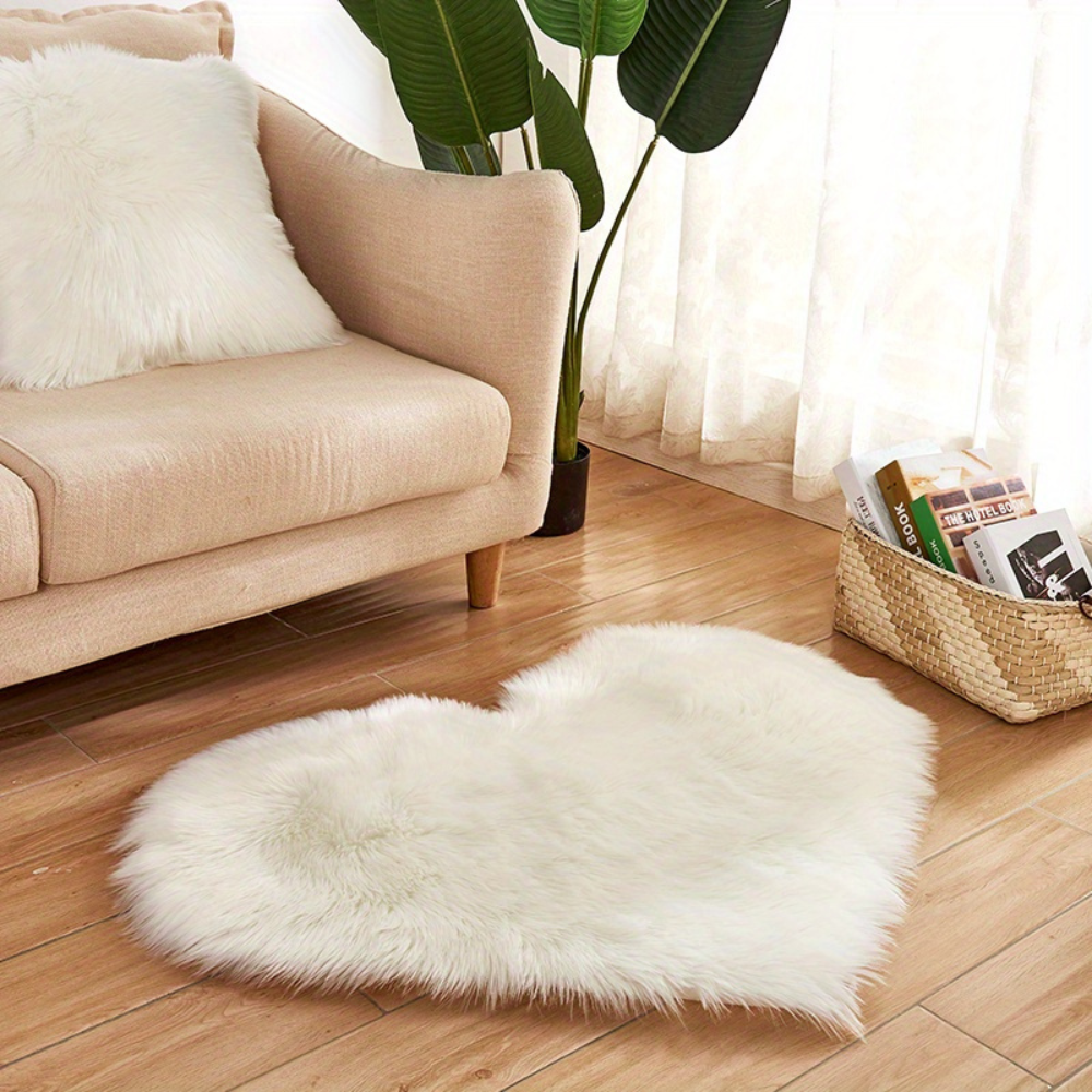 Area Rug Heart Shaped Plush Acrylic Indoor