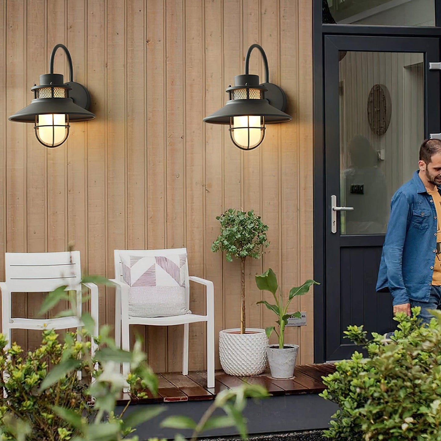 Felix Outdoor Wall Lamp Industrial