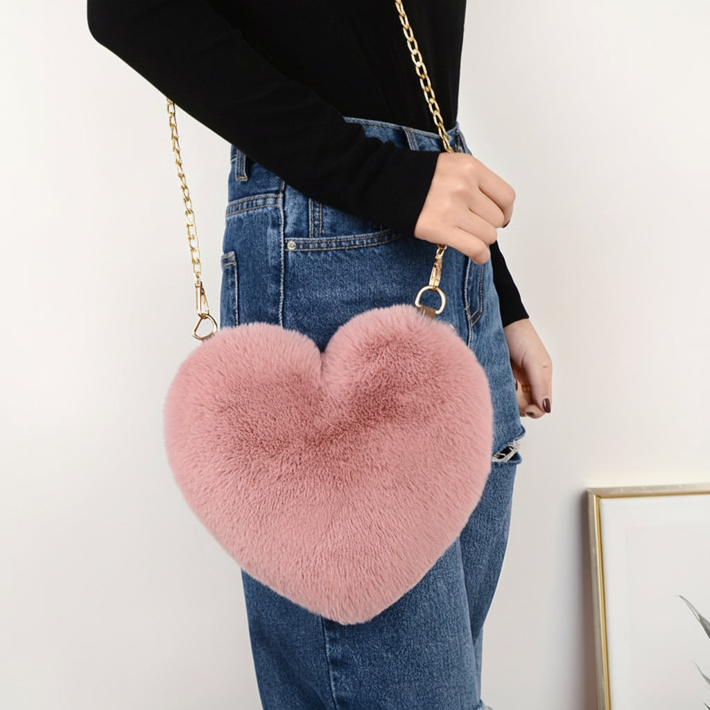 Shoulder Bag Faux Fur Heart Crossbody Chain