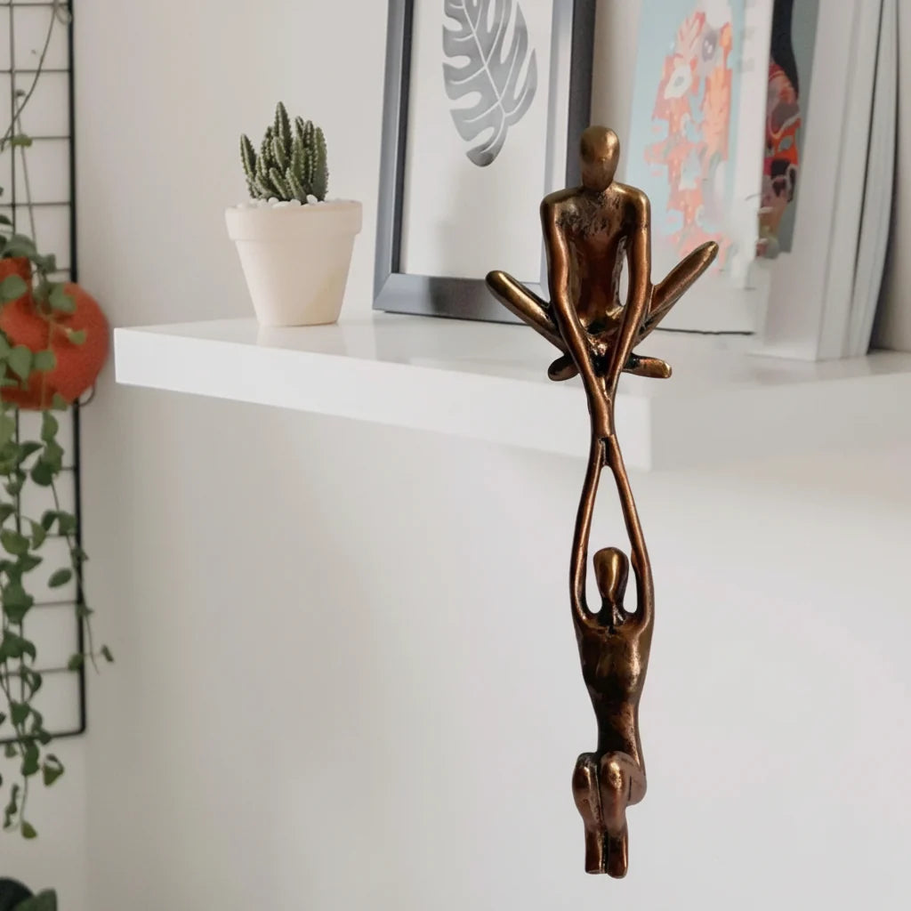 Wall Art Romantic Resin Couple Sculpture