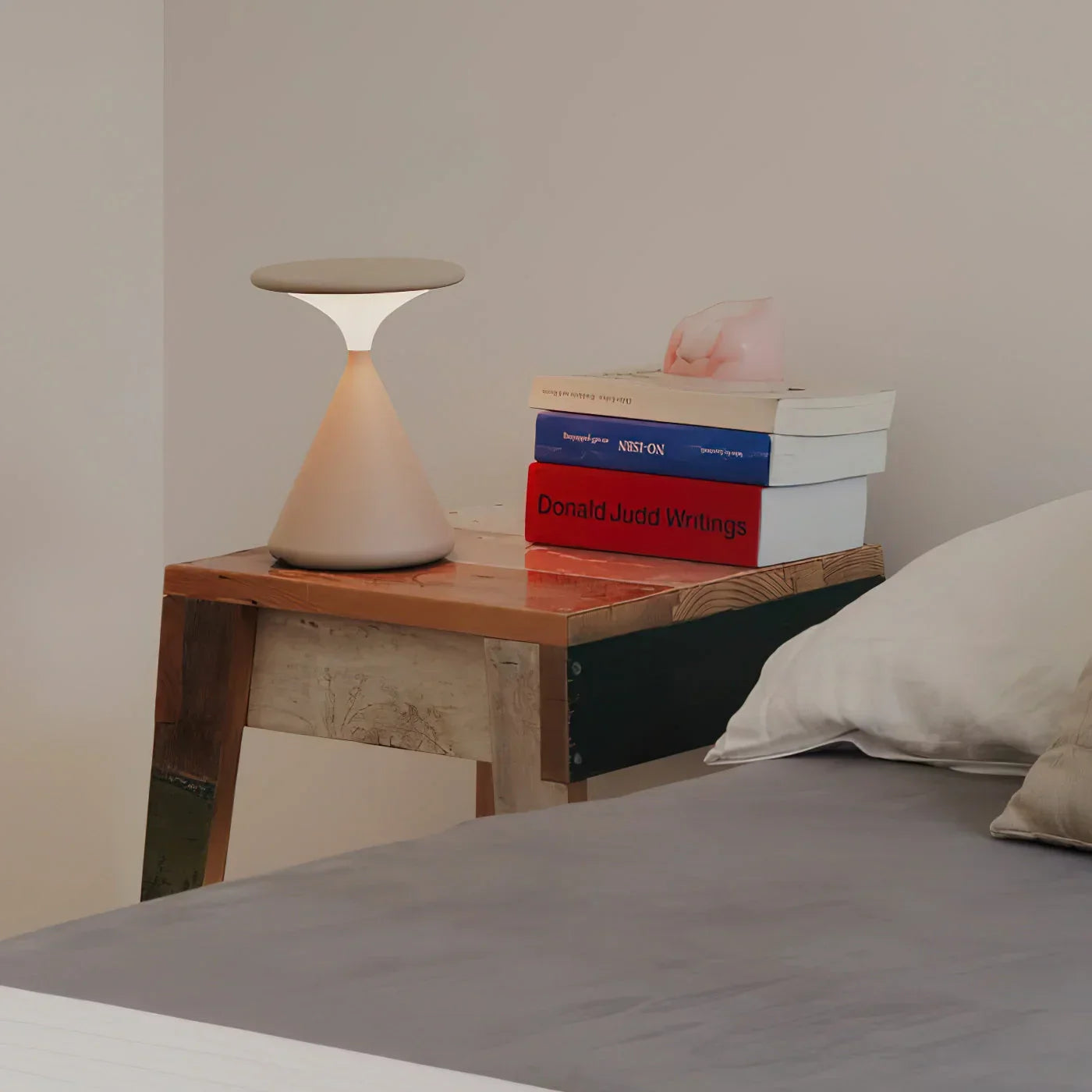 Aurora Wireless Table Lamp Hourglass Design