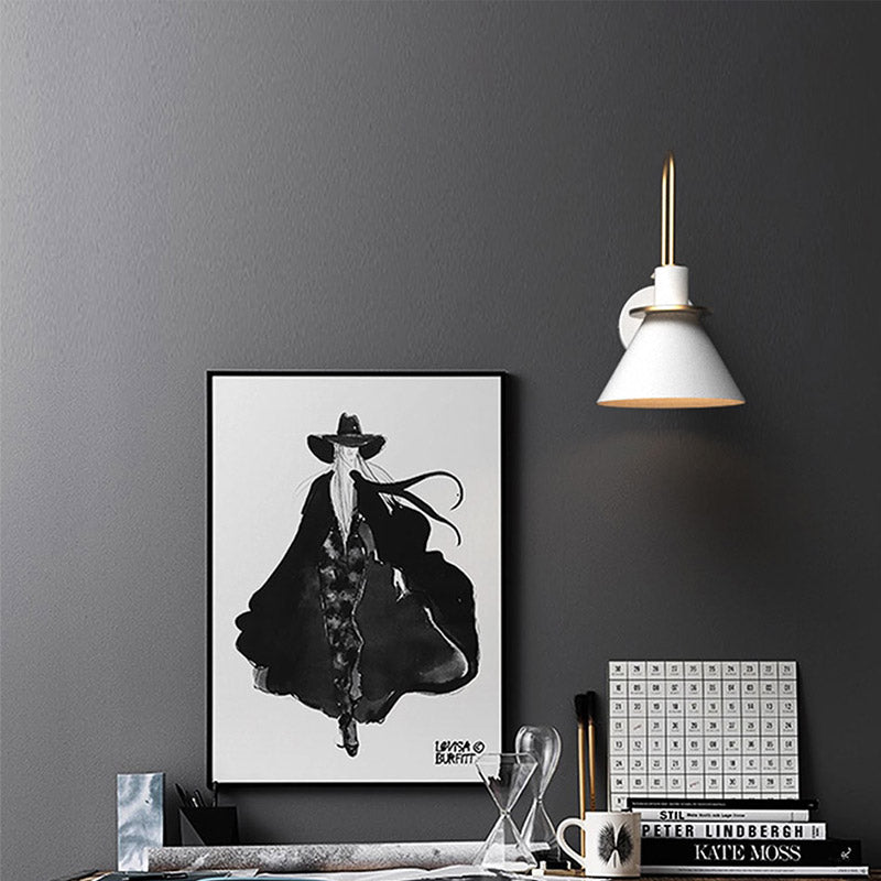 Mono Wall Lamp Postmodern Metal Wall Light
