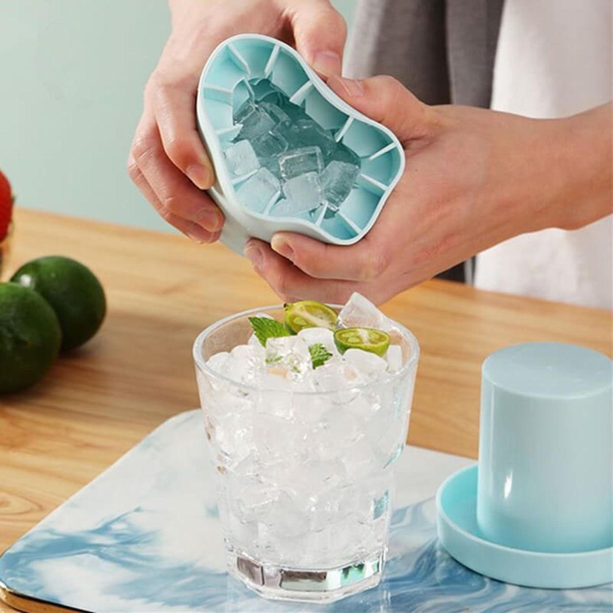 Portable Ice Maker Tray Compact Stackable